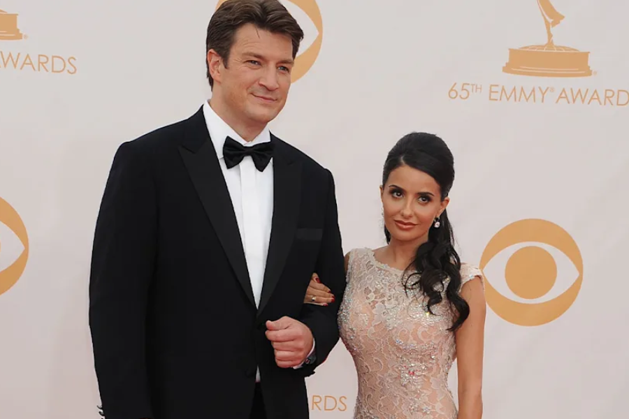 nathan fillion married